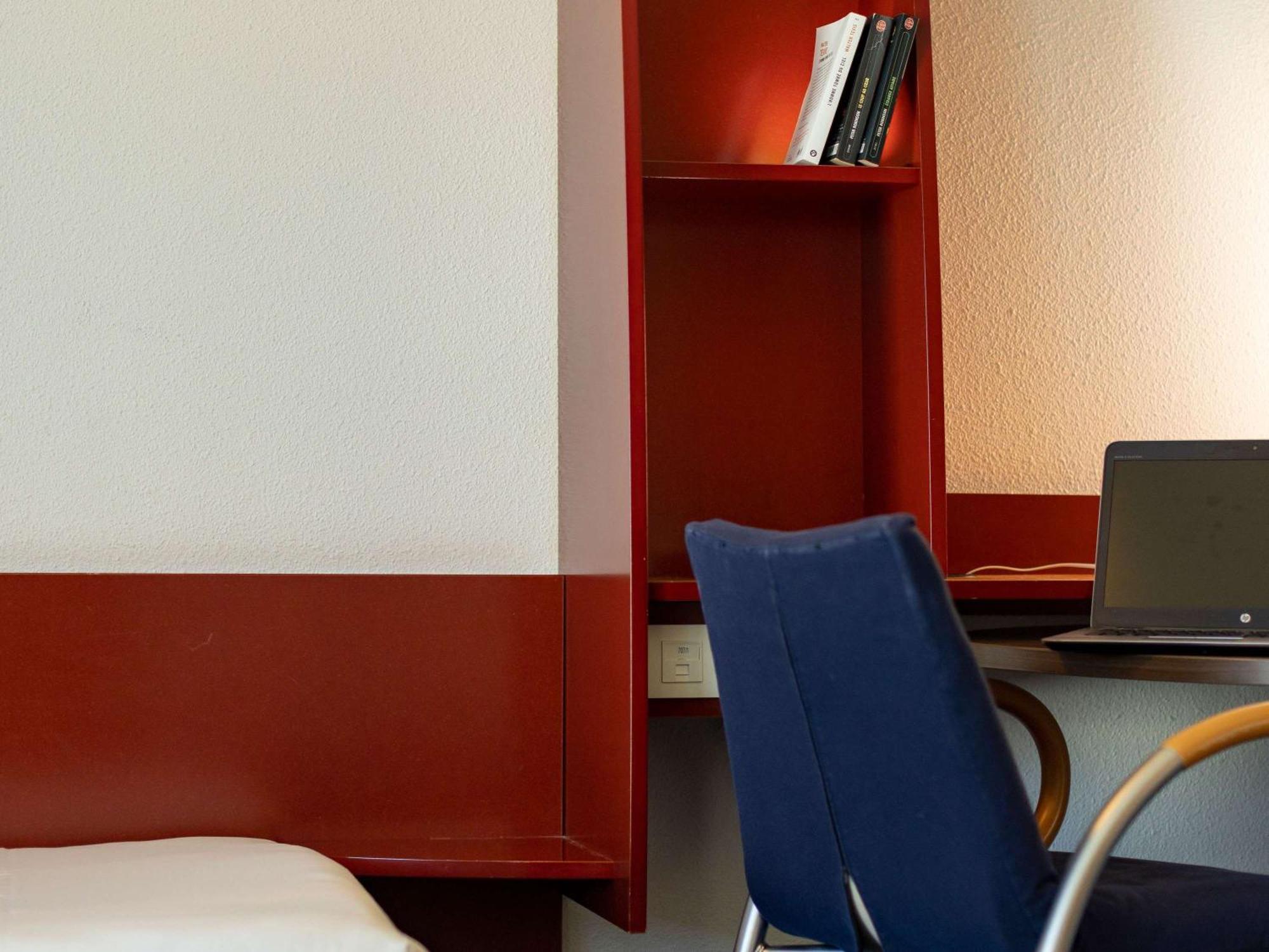 Novotel Centre Euromed 4*
